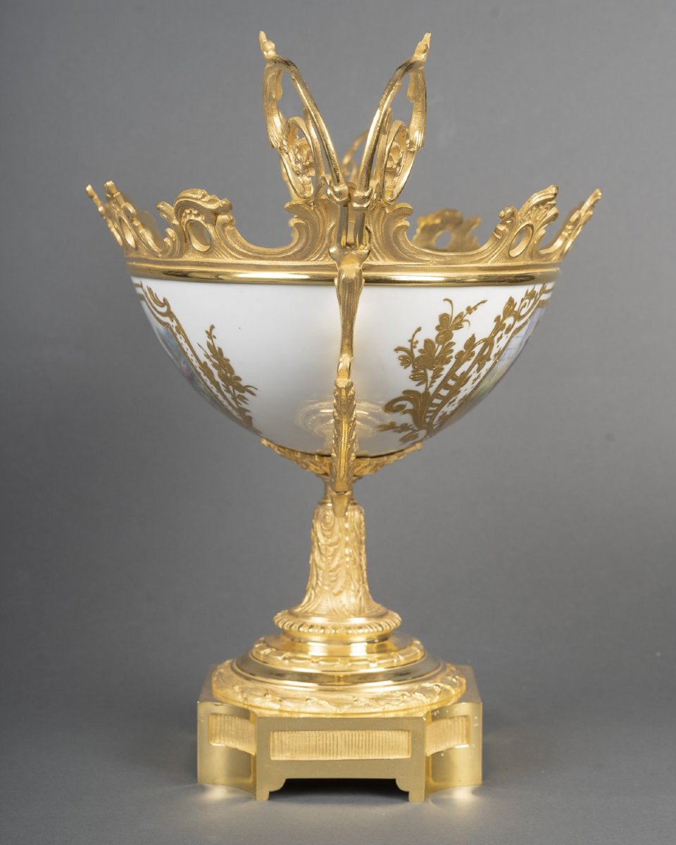Coupe en porcelaine peinte et bronze doré – Époque XIXᵉ siècle, style Louis XV-photo-4