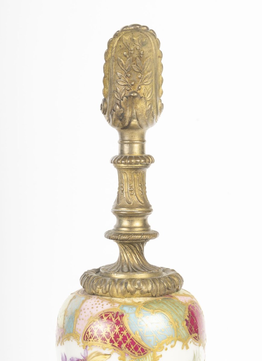 Decorative Porcelain And Bronze Ewer, Late 19th Century, Plaque “prix Bertin 1898”-photo-2