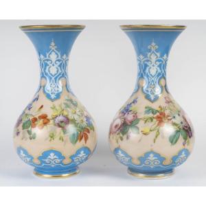 Vases en opaline - Paire de vases en opaline bleu céleste – XIXe siècle