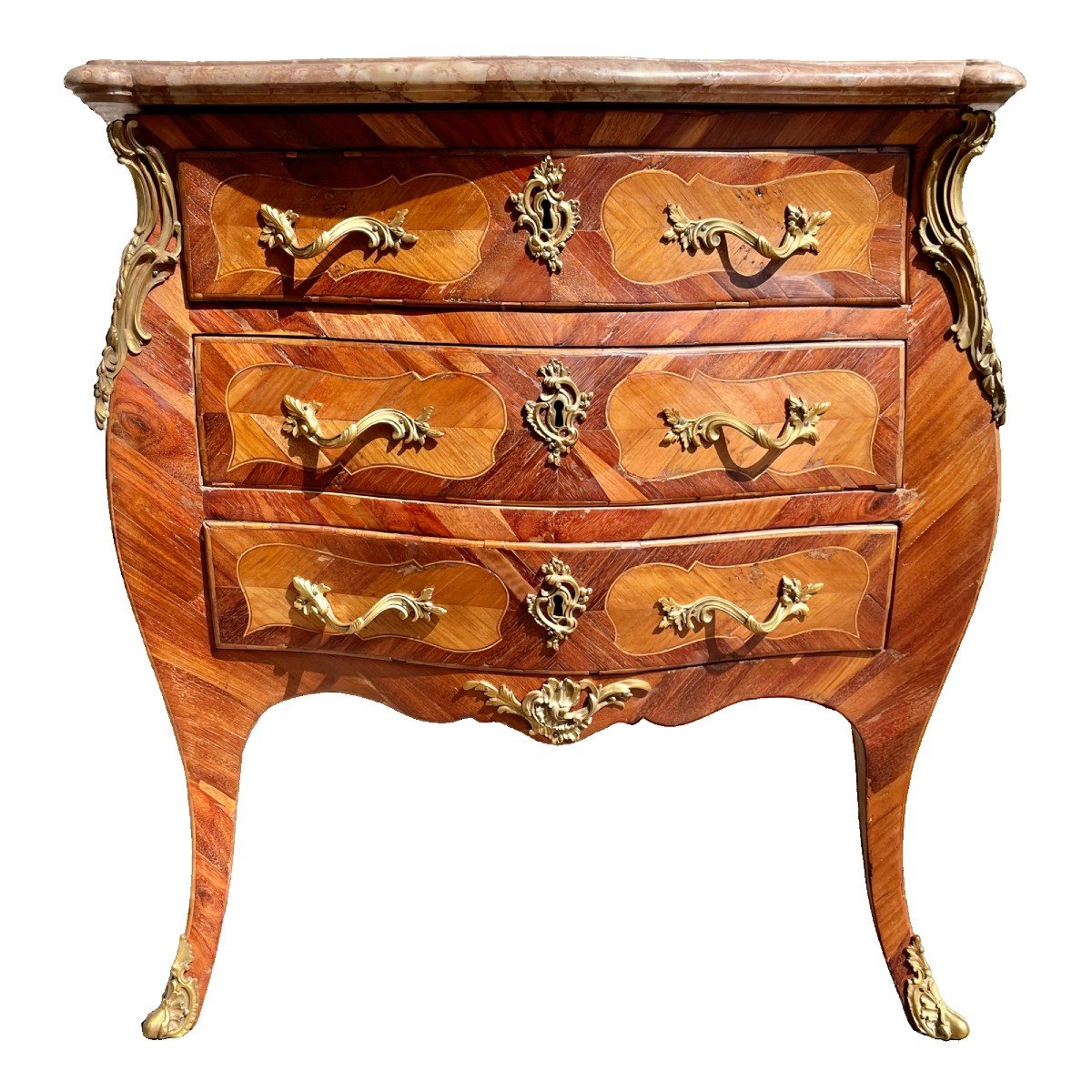 Commode demi-lune de style Louis XV - COMMODES - Centre - Eure-et-Loir