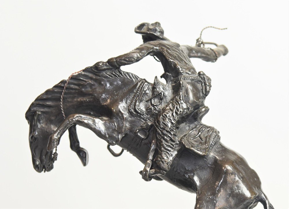 Bronze Statuette Signed Frederic Remington From 1900-photo-2