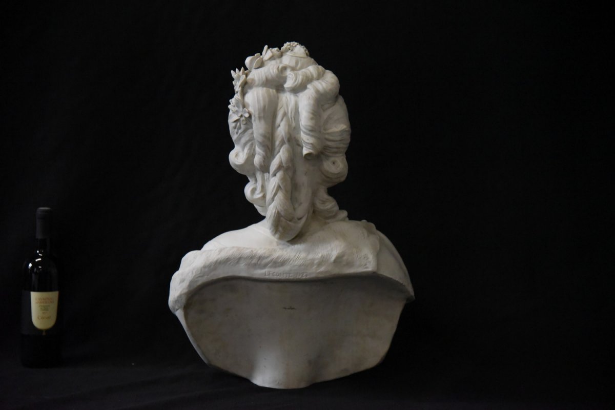 Antique Bust Of Marie Antoinette In Biscuit Porcelain From The 19th Century-photo-3