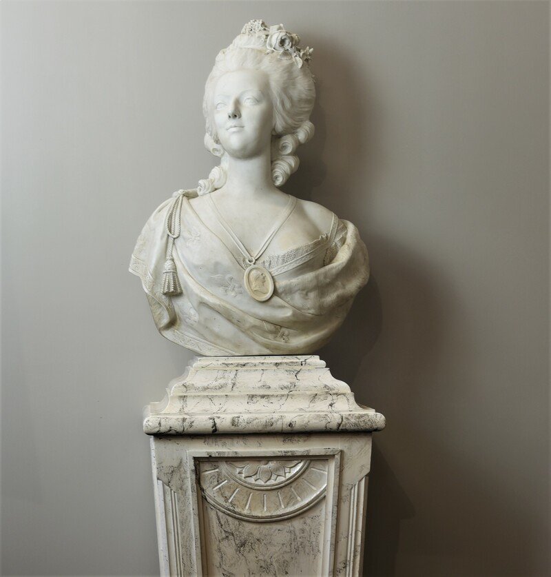 Antique Bust Of Marie Antoinette In Biscuit Porcelain From The 19th Century-photo-6
