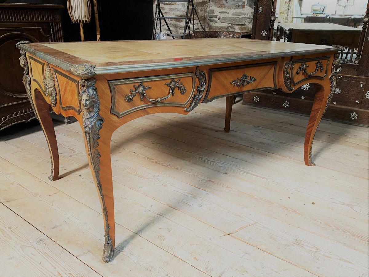 Bureau Plat Style Louis XV