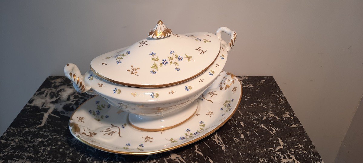 19th Century Paris Porcelain Soup Tureen-photo-3