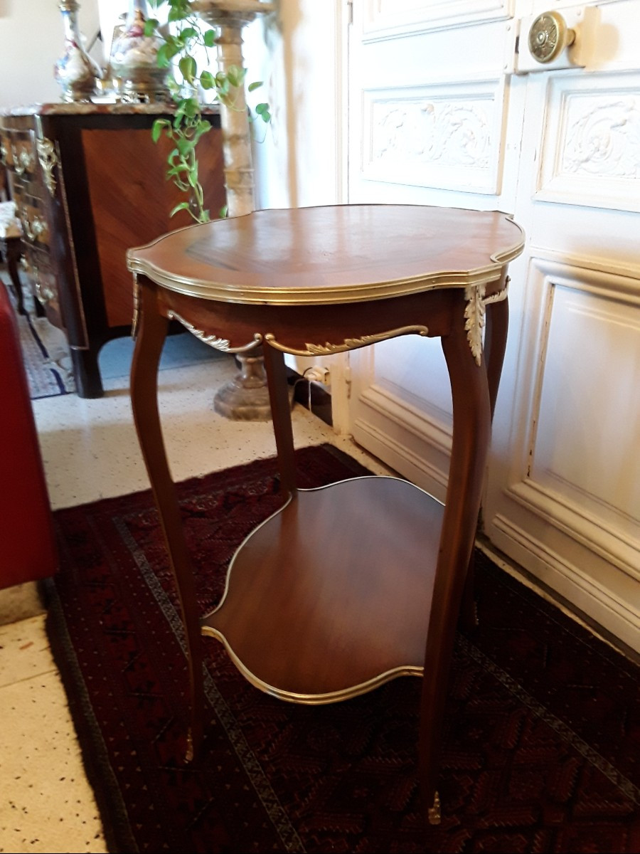 Transitional 19th Century Coffee Table-photo-2