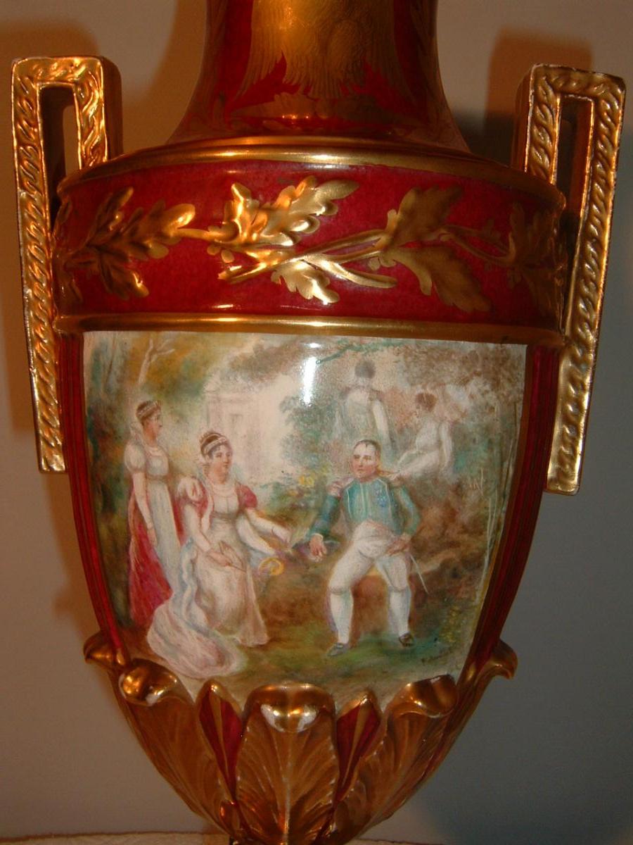 Paire De Vases Empire En Porcelaine De Paris -photo-4