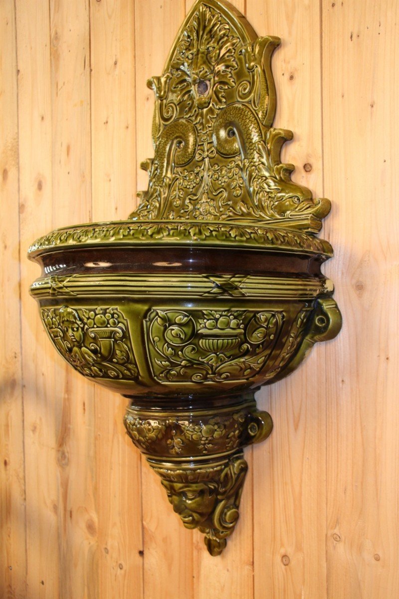 Large Indoor Ceramic Wall Fountain From Sarreguemines 19th Century-photo-3