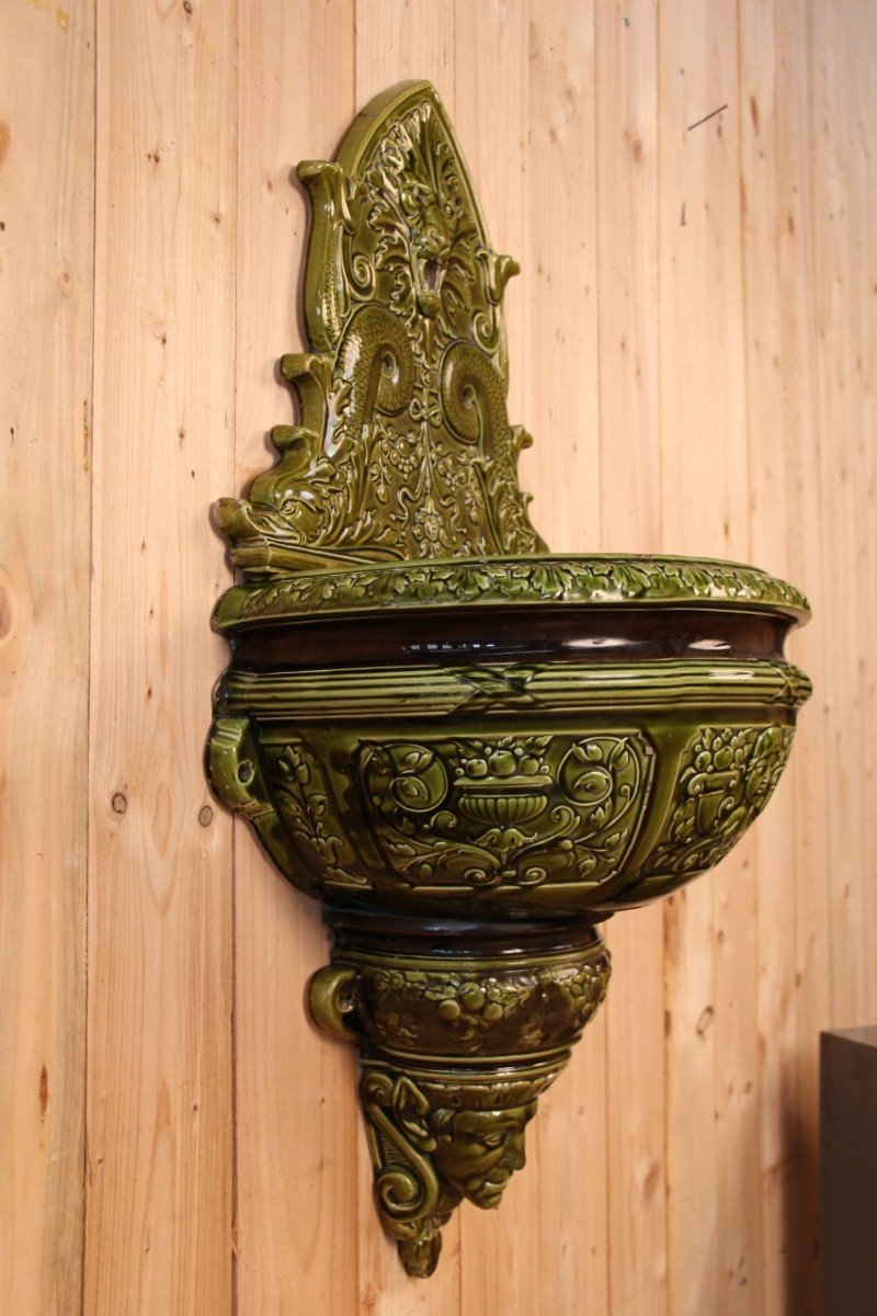 Large Indoor Ceramic Wall Fountain From Sarreguemines 19th Century-photo-4