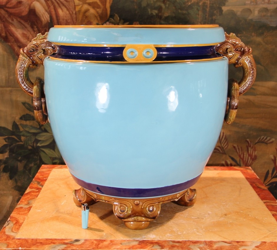 Large Minton Pot Cover 19th Century