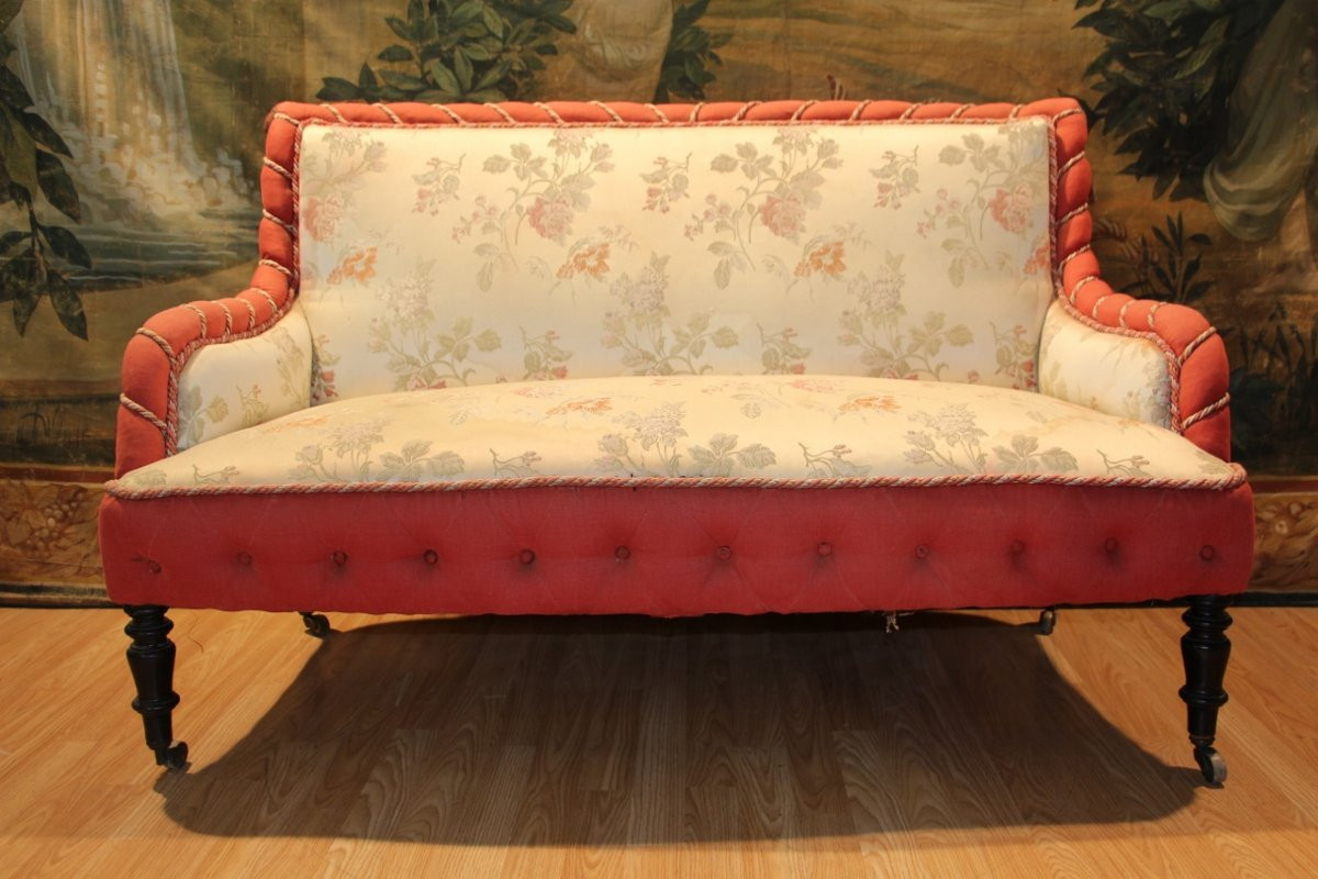 Napoleon III Upholstered Living Room -photo-3