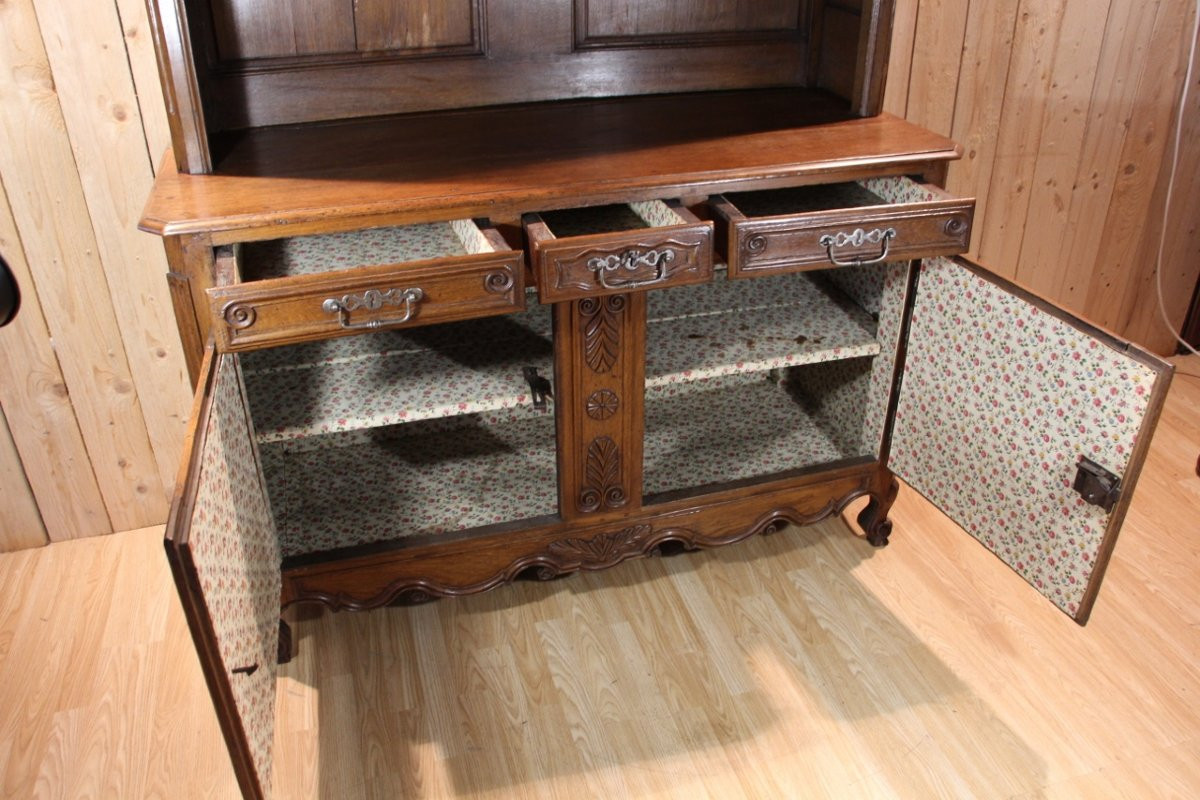 Small 18th Century Lorraine Dresser -photo-6