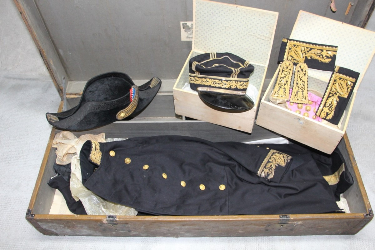 ensemble nominatif d'inspecteur des colonies