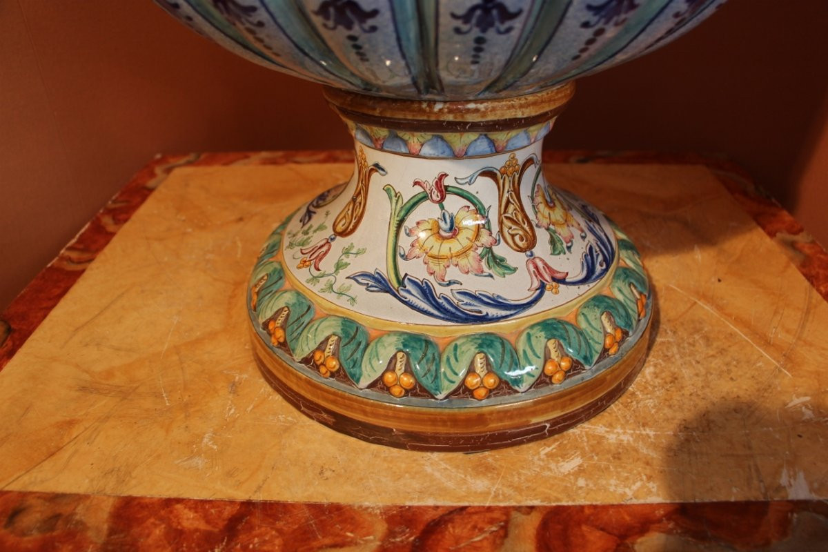 immense vase en faïence de Toul Bellevue  présenté en 1889 à l’exposition universelle de Paris-photo-1