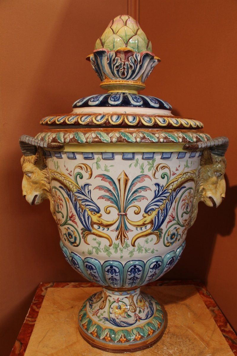 immense vase en faïence de Toul Bellevue  présenté en 1889 à l’exposition universelle de Paris-photo-4