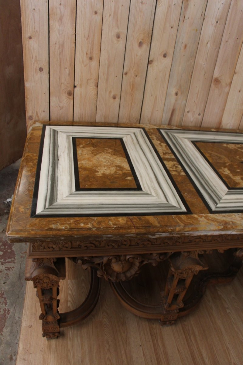 Huge Console Or Table In The Middle Of A Château After A Model From The Château De Versailles-photo-4