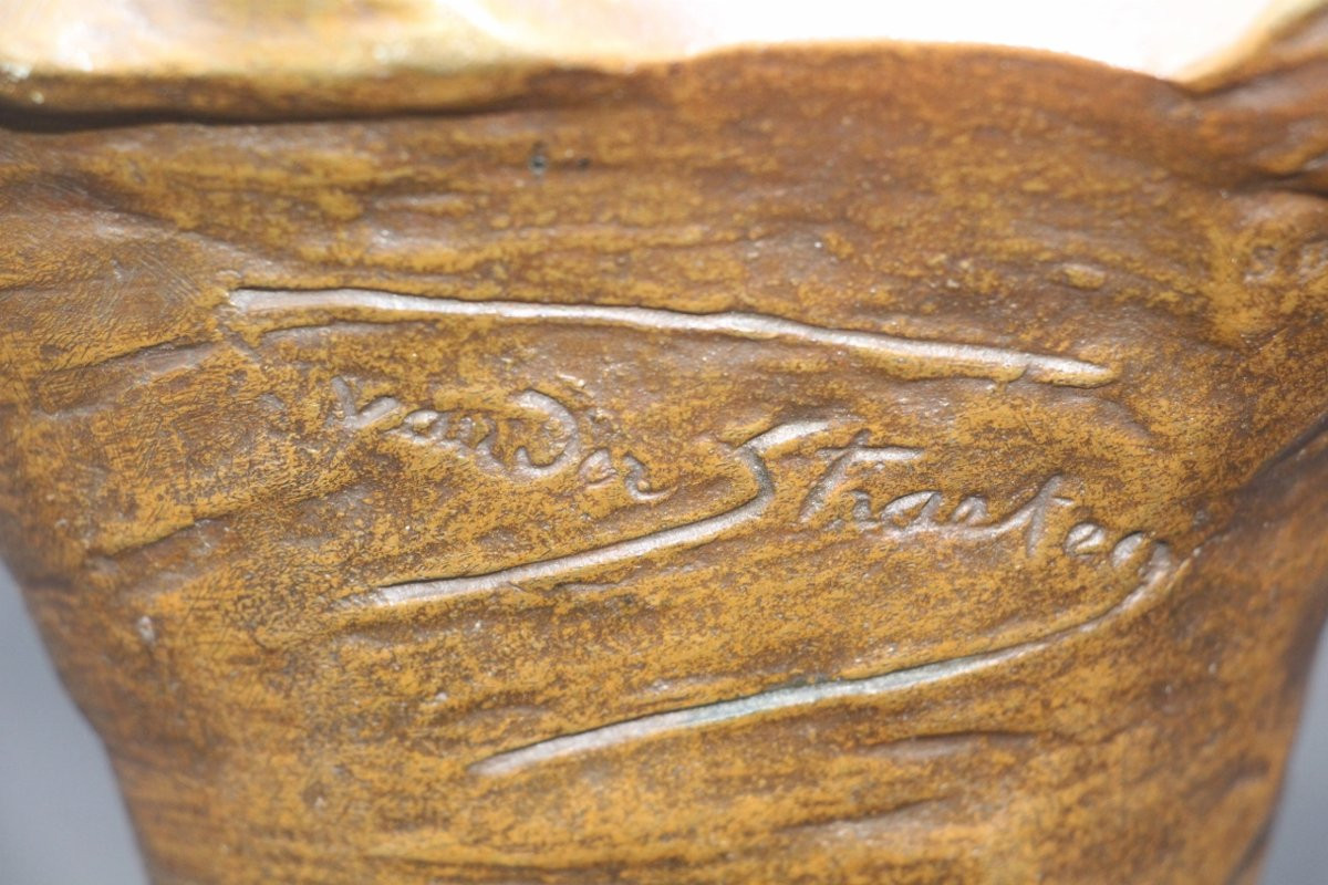 Georges Van Der Straeten - Bronze " Marinette " La Jeune Femme Au Nœud Papillon-photo-4