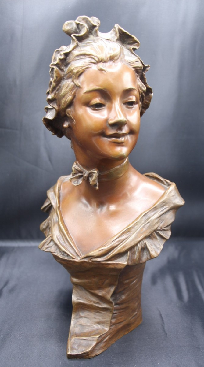 Georges Van Der Straeten - Bronze " Marinette " La Jeune Femme Au Nœud Papillon