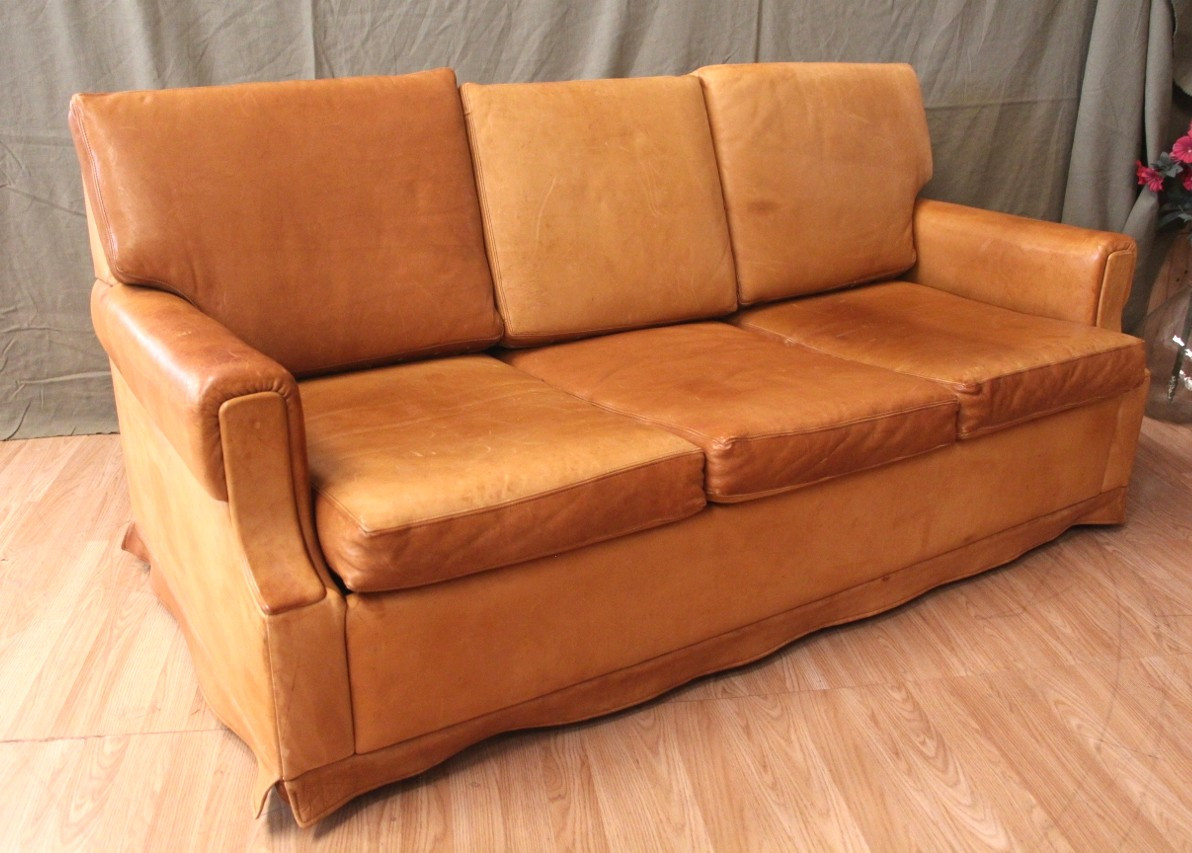 Havana Leather Sofa 70's Club Style