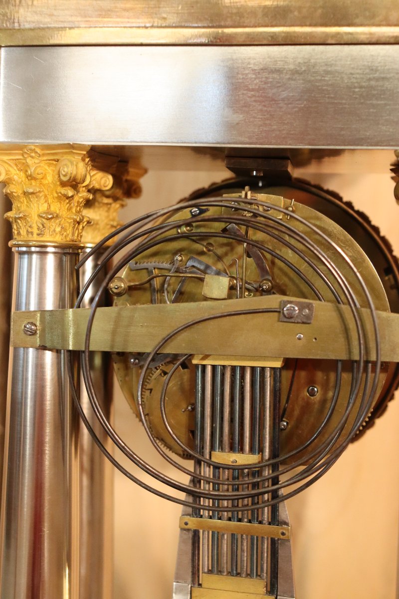 pendule a colonnes en argent massif de style empire -photo-2