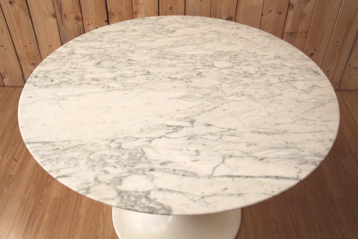 Table ronde Tulipe en marbre Calacatta de Eero Saarinen - Ø 107 cm - Knoll-photo-2