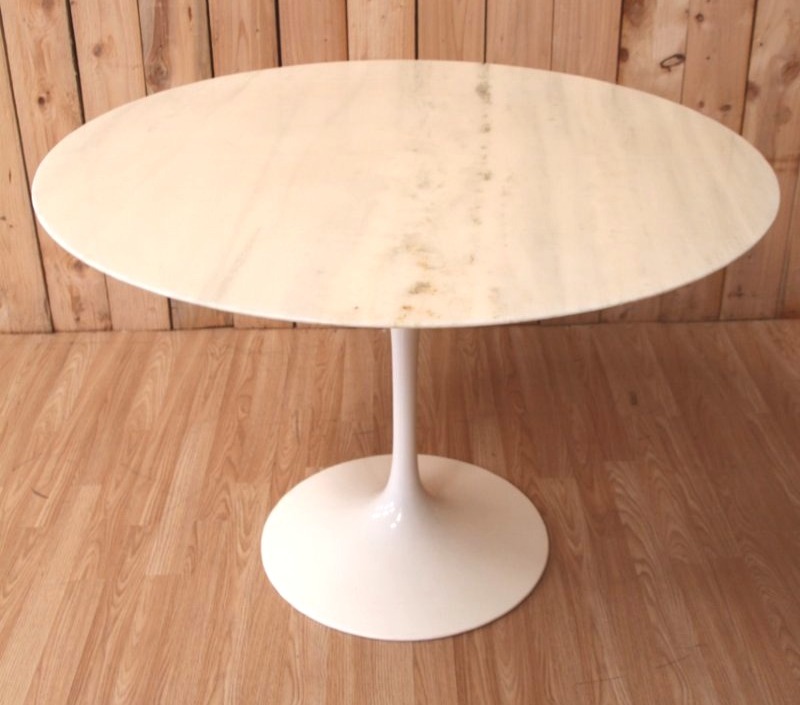 Eero Saarinen's Calacatta Marble Tulip Round Table - ø 107 Cm - Knoll