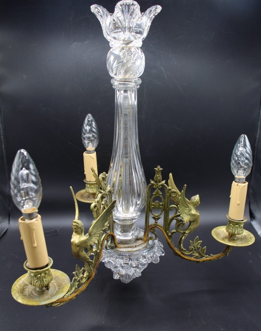 petit lustre en cristal et bronze de la maison baccarat XIXeme