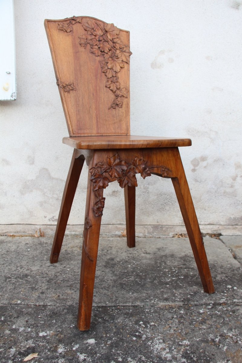Art Nouveau Chair With Ivy Design 