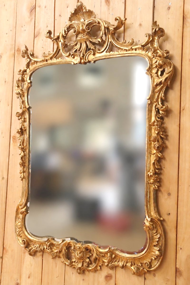 Regency-style Rocaille Gilded Mirror