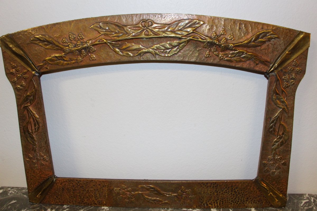 Art Nouveau Period Frame In Repoussé Copper Signed De Guillaumont