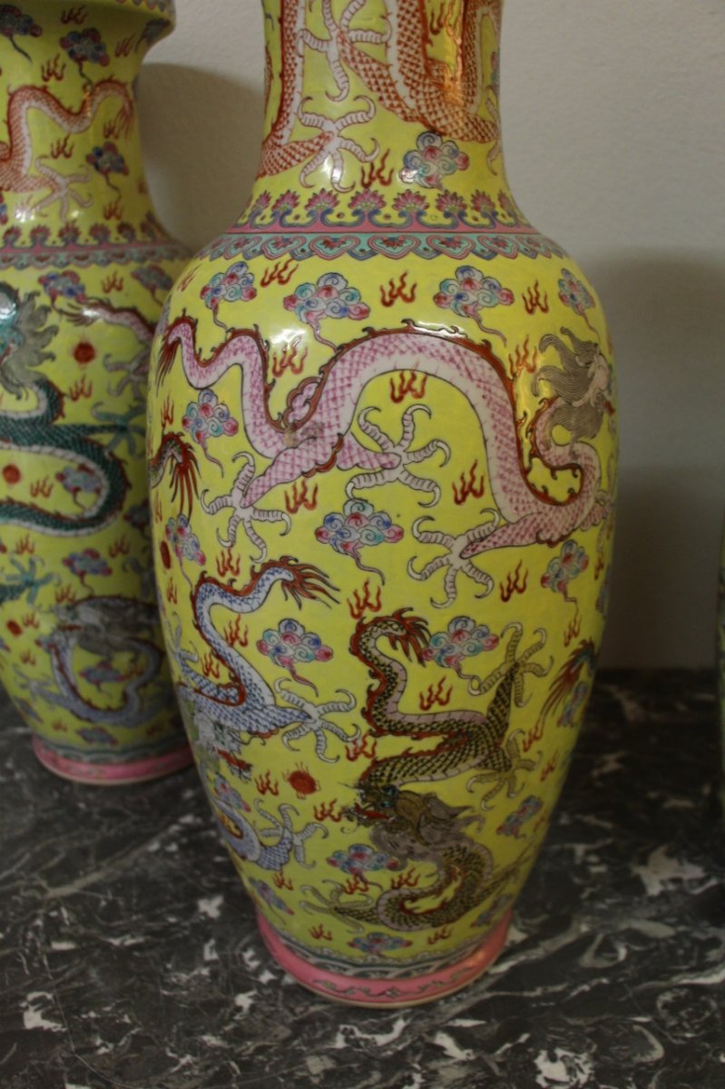 Suite De Quatre Grands Vases En Porcelaine , Chine Début XXeme-photo-1