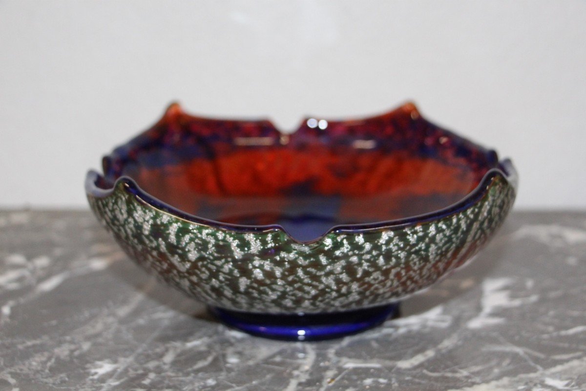 Bowl Signed Muller Frères With Inclusion Of Silver Leaf