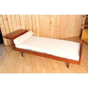 Pierre Guariche Lc5 Daybed