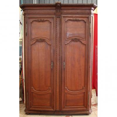 Grande Armoire De Château XVIII Eme 