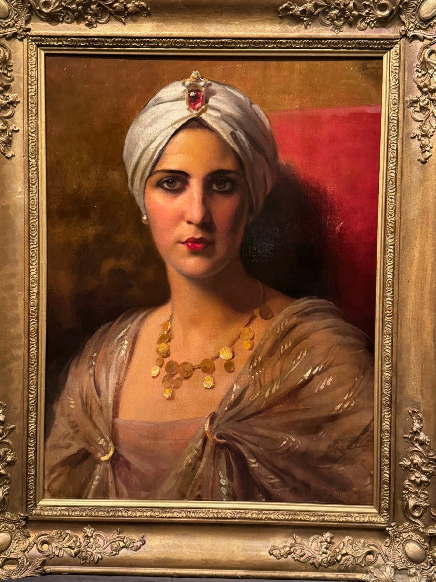 Portrait d'une jeune femme en orientale, France, Vers 1930-photo-3