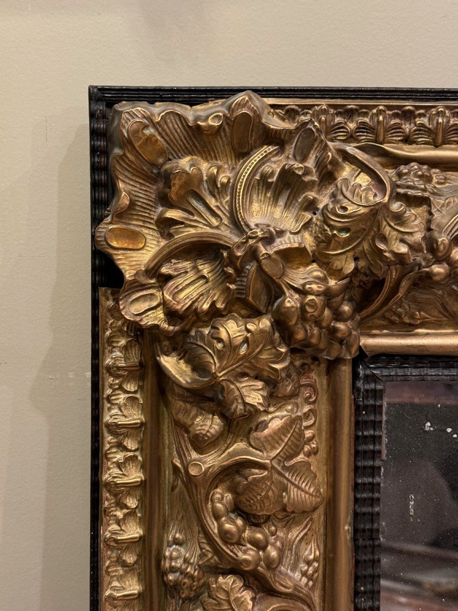 Louis XIII Mirror In Embossed Copper, 19th Century.-photo-4