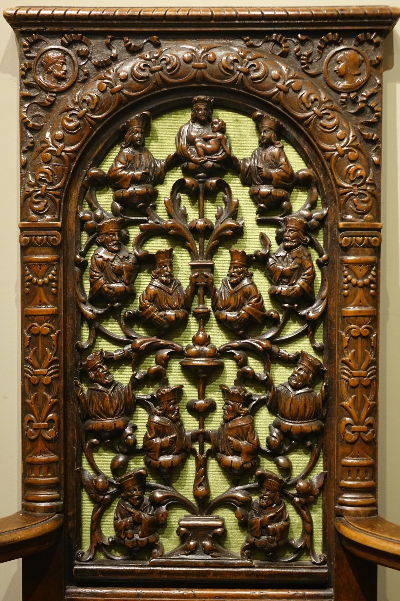 Deux fauteuils en noyer néo-renaissance, France,vers 1870-photo-2