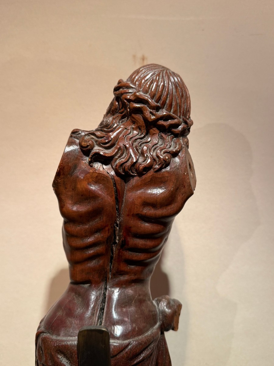 Christ en croix, buis,  France, début 17e s.-photo-2