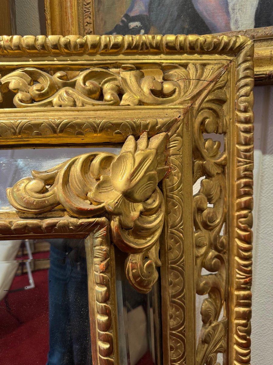 Grand miroir à décor ajouré en bois doré, Italie,19e s.-photo-1