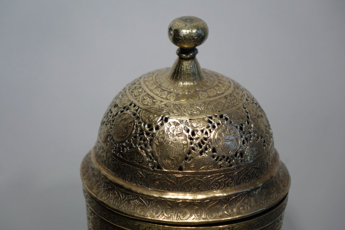 Perfume Burner In Brass, Persian, 19th C.-photo-3