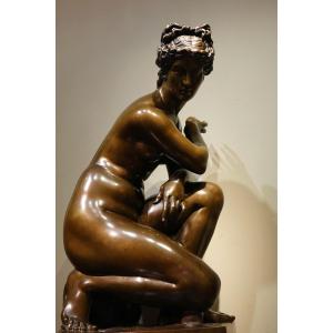 Grand bronze de Barbedienne, Aphrodite accroupie, 19e S.
