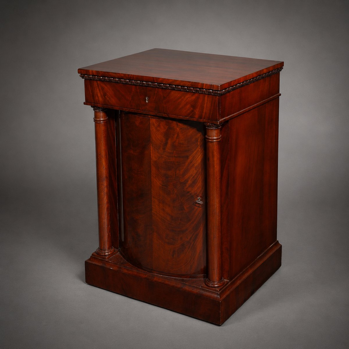 Pair Of Pillar Cabinets, Curved Door With Flanking Columns And Head Drawer, 1810-photo-2