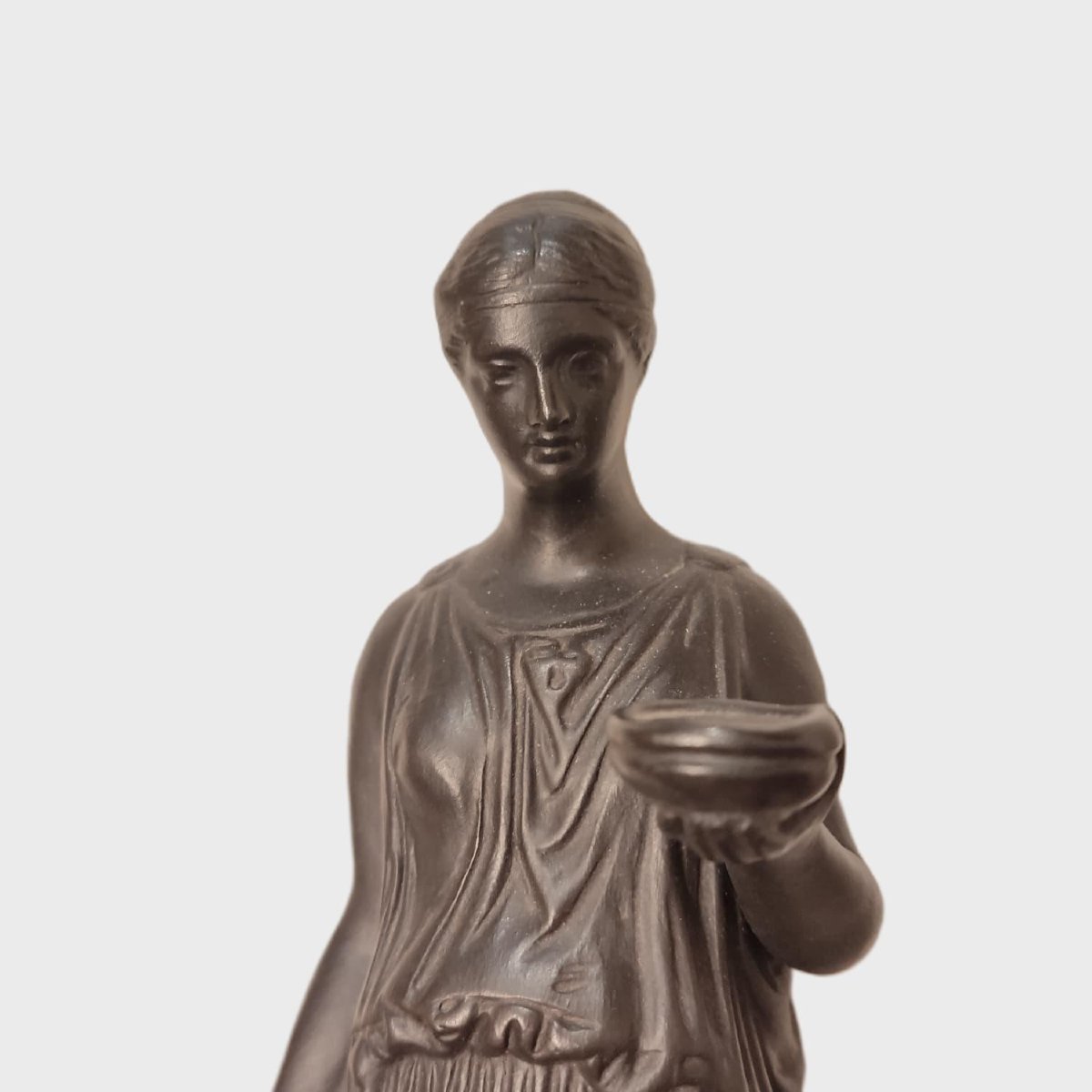 Hébé de Thorvaldsen Terre cuite noire  Danemark, seconde moitié du XIXe siècle, Usine Hjorth-photo-3