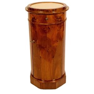 Somno / Armoire en forme de colonne, noyer, Biedermeier, XIXe siècle