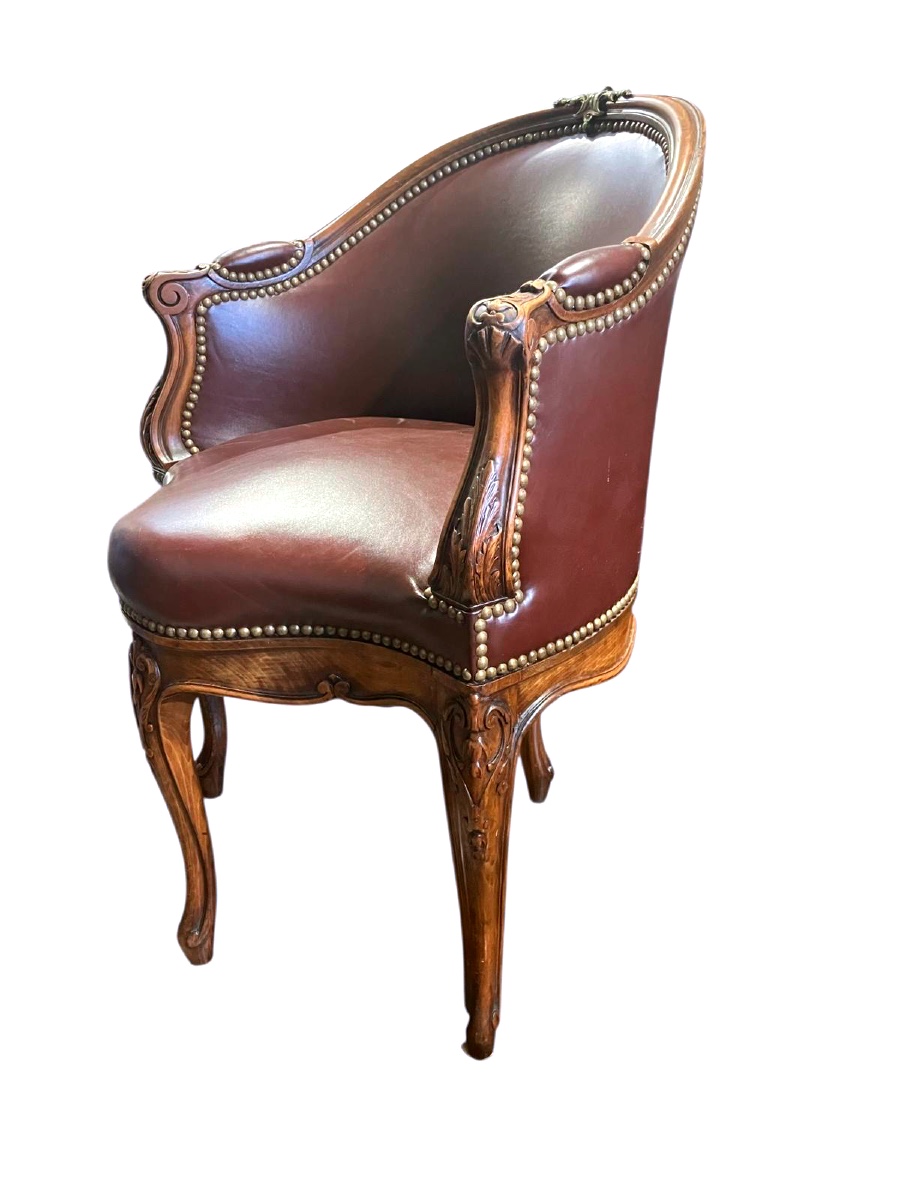 Fauteuil de bureau XIXème siècle en noyer monté cuir de style Louis XV.-photo-2
