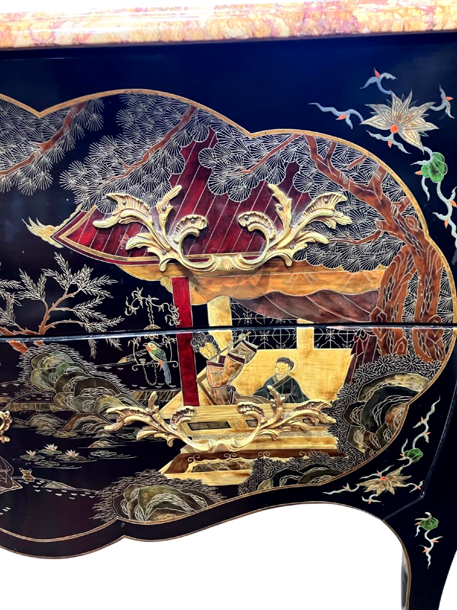 Louis XV Style Chinese Lacquer Commode With Curved Front. 20th Century.-photo-3