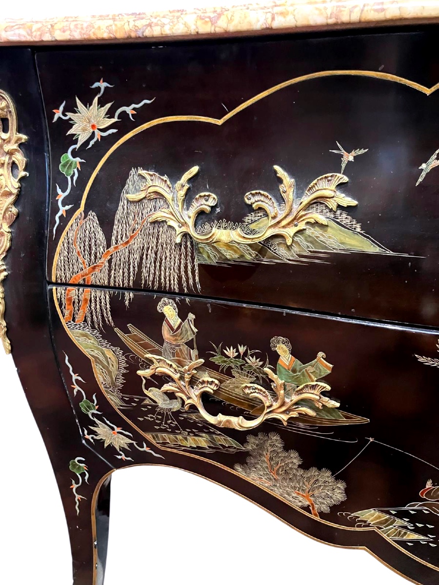 Louis XV Style Chinese Lacquer Commode With Curved Front. 20th Century.-photo-7