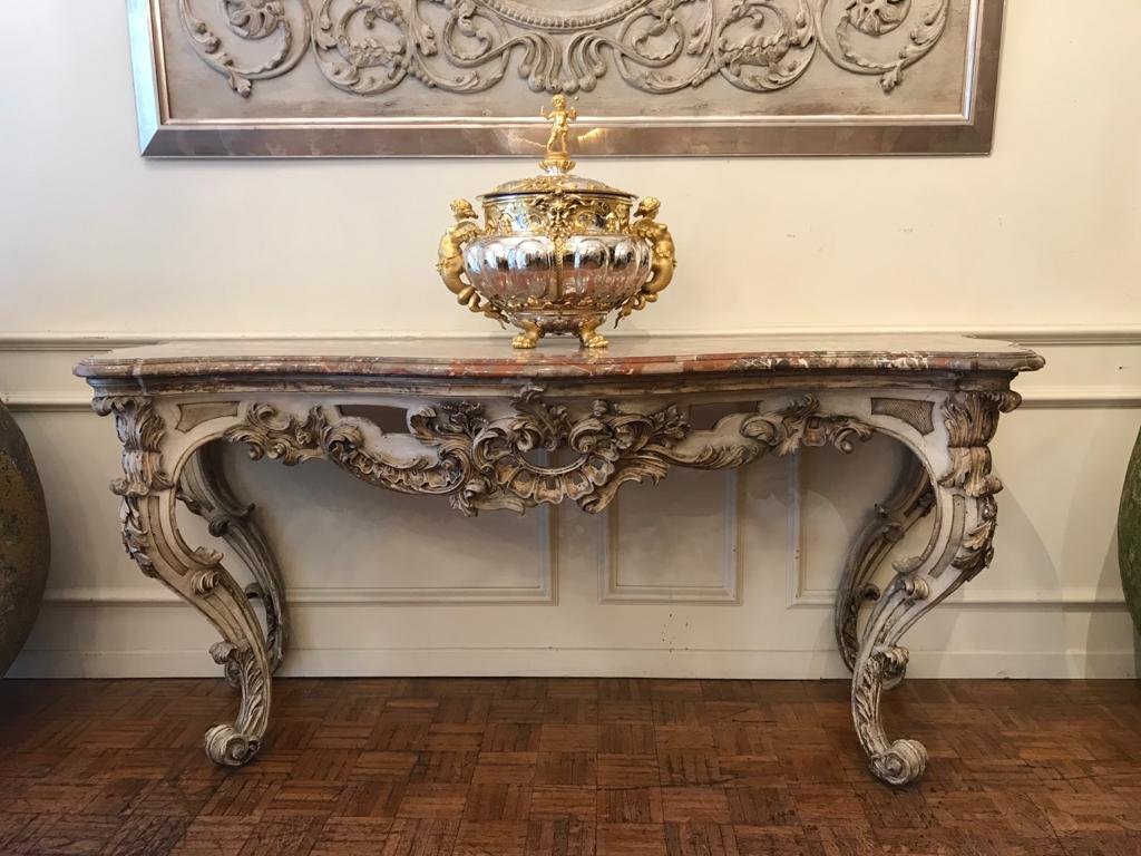 Console Italienne à Quatre Pieds Sculptée Dessus Marbre. Epoque Début XIXème Siècle