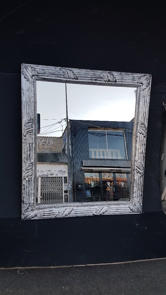 Petit Miroir En Bois Et Stuc Argenté De Style Louis XV