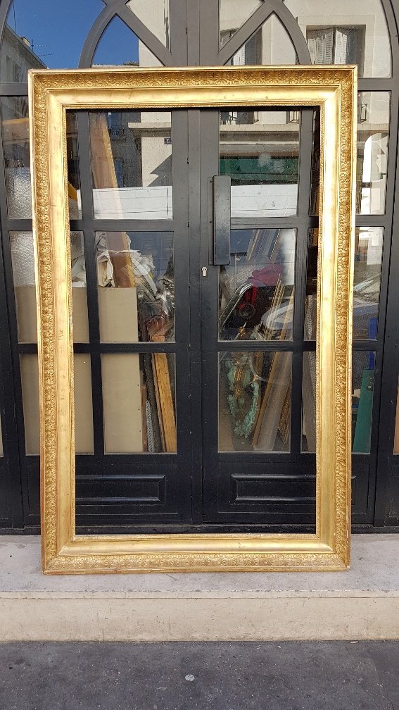 Grand Cadre d'Epoque 1er Empire En Bois Et Stuc Dore